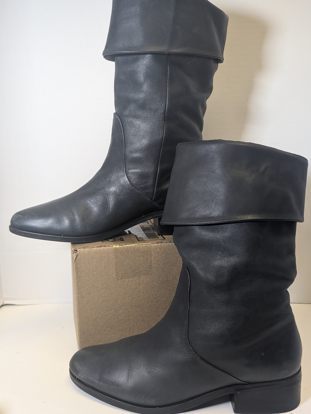 Classic Black Mid-Calf Fold-Over Heeled Boots